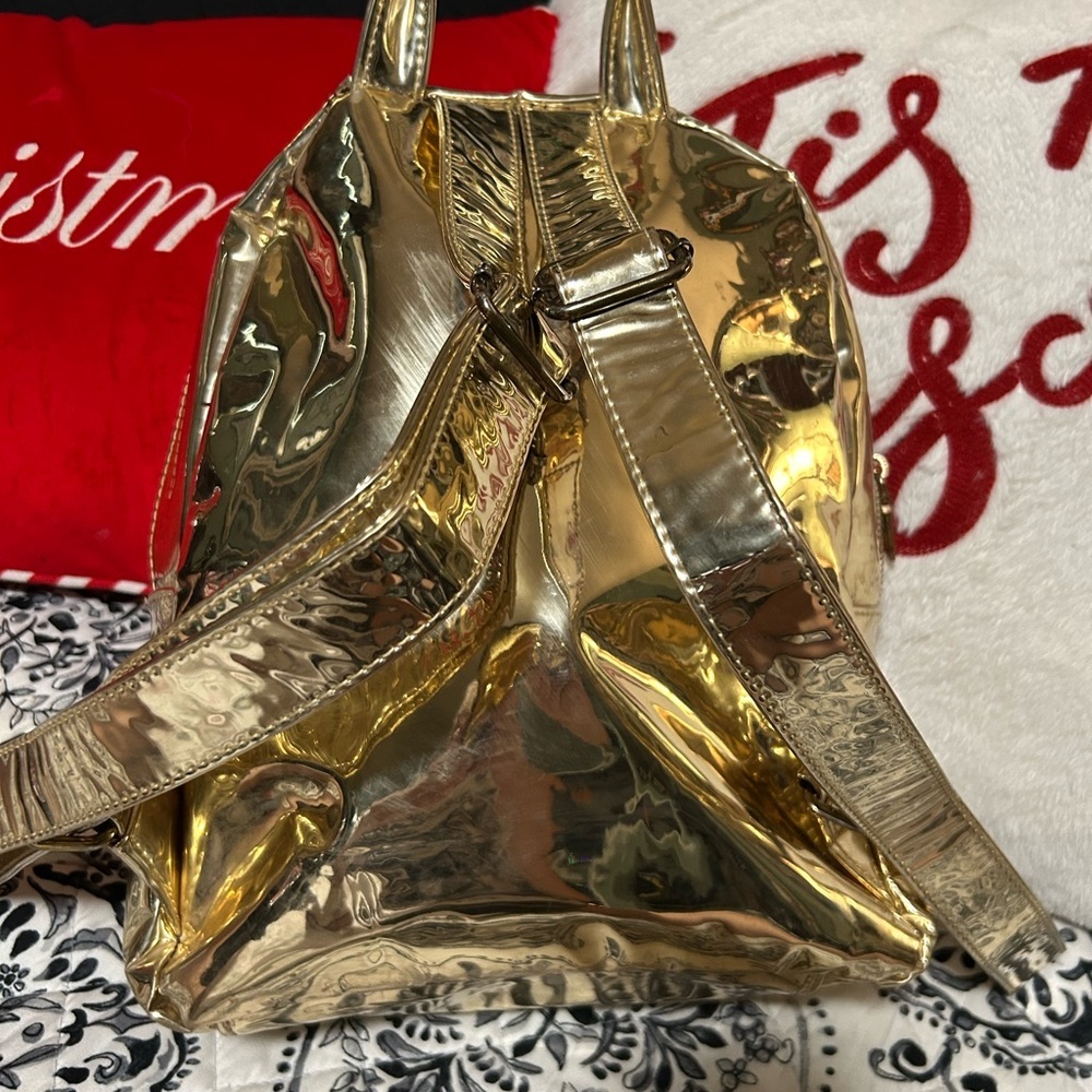 Gold Backpack - Picture 4 of 9